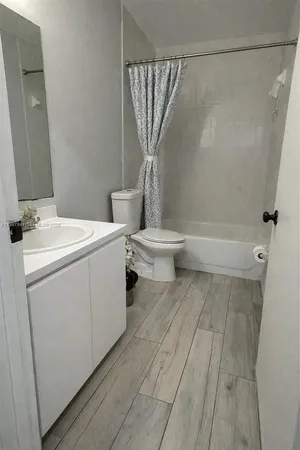 $2,600 | 8851 Northwest 119th Street, Unit 12061, Hialeah Gardens, FL 33018