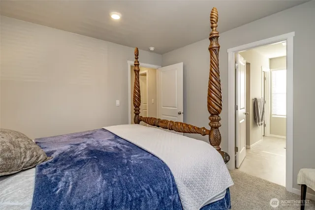 $3,500 | 18798 108th Ave Court East, Puyallup, WA 98374