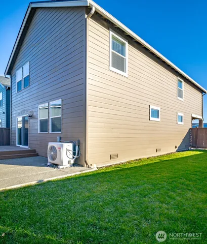 $3,500 | 18798 108th Ave Court East, Puyallup, WA 98374