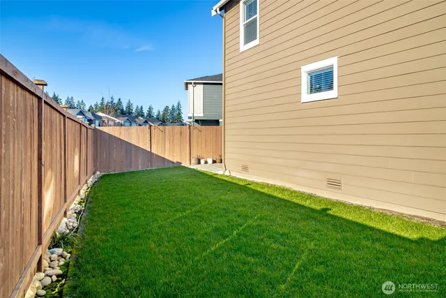 $3,500 | 18798 108th Ave Court East, Puyallup, WA 98374