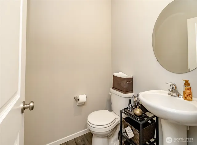 $3,500 | 18798 108th Ave Court East, Puyallup, WA 98374