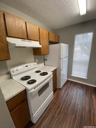 $1,150 | 8930 Hambledon Drive, San Antonio, TX 78250