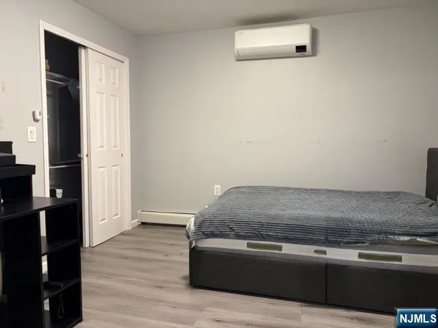 $2,400 | 22 Humphrey Street, Unit 2, Englewood, NJ 07631