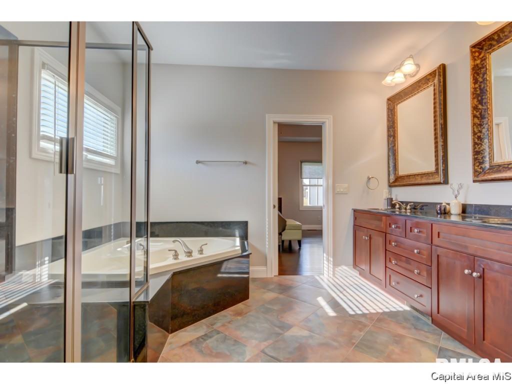 5401 Gentry Ridge Springfield, IL 62711 - Photo 23 of 36