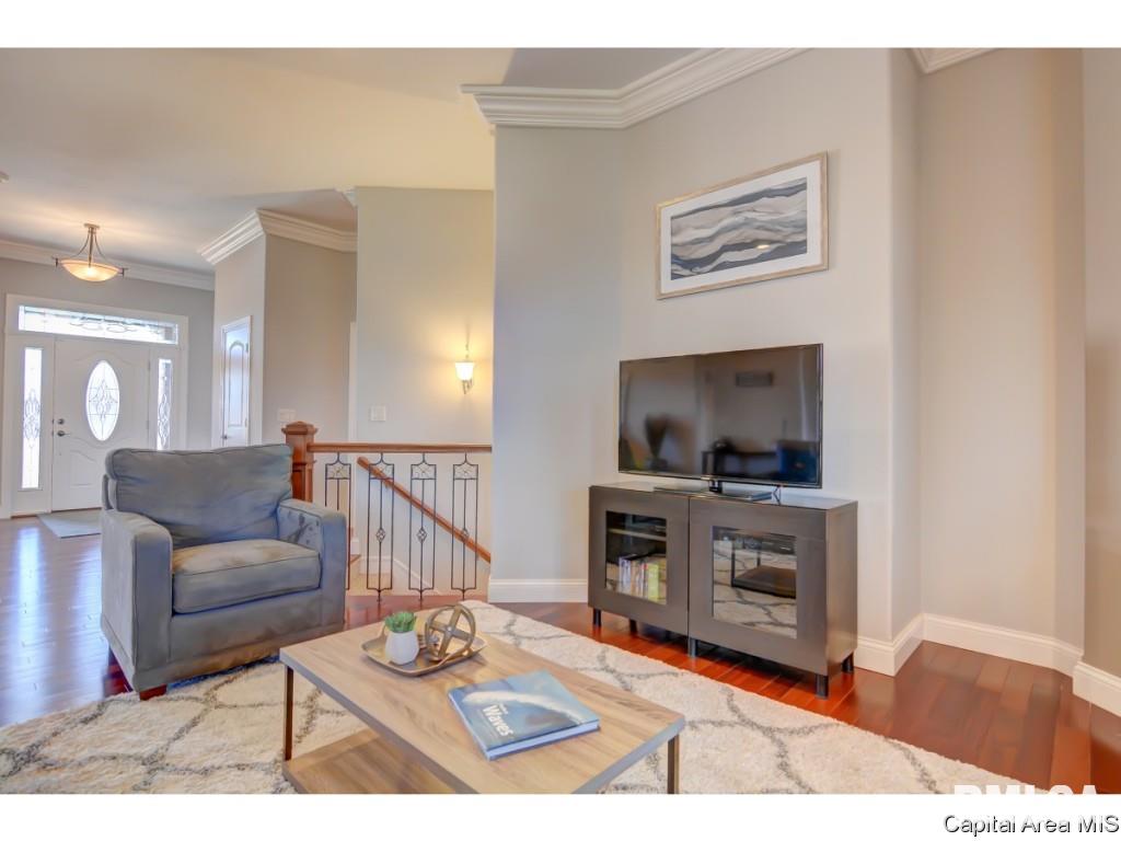 5401 Gentry Ridge Springfield, IL 62711 - Photo 6 of 36