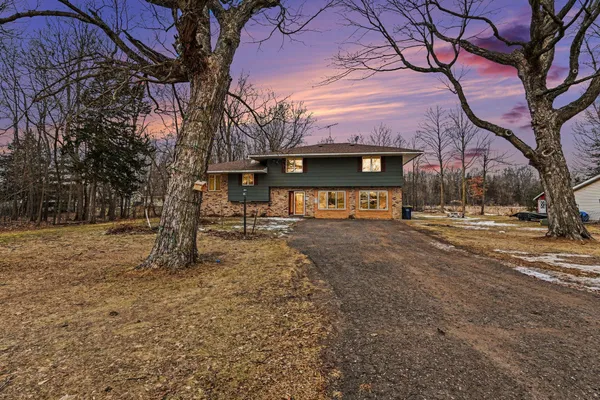 $475,000 | 31660 North Lakes Trail, Lindstrom, MN 55045