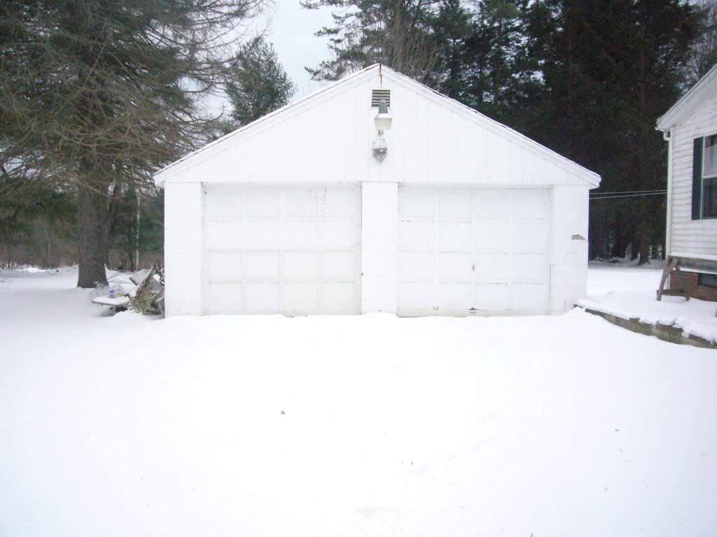 326 Beech Road Eliot, ME 03903 - Photo 3 of 20