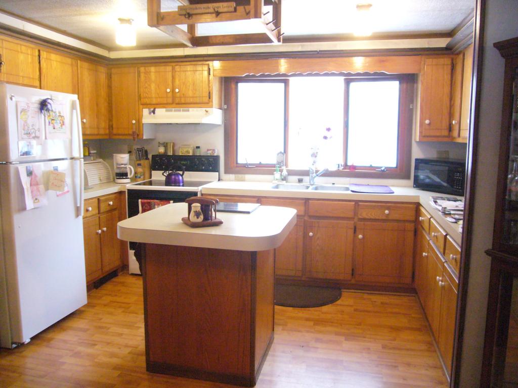 326 Beech Road Eliot, ME 03903 - Photo 5 of 20