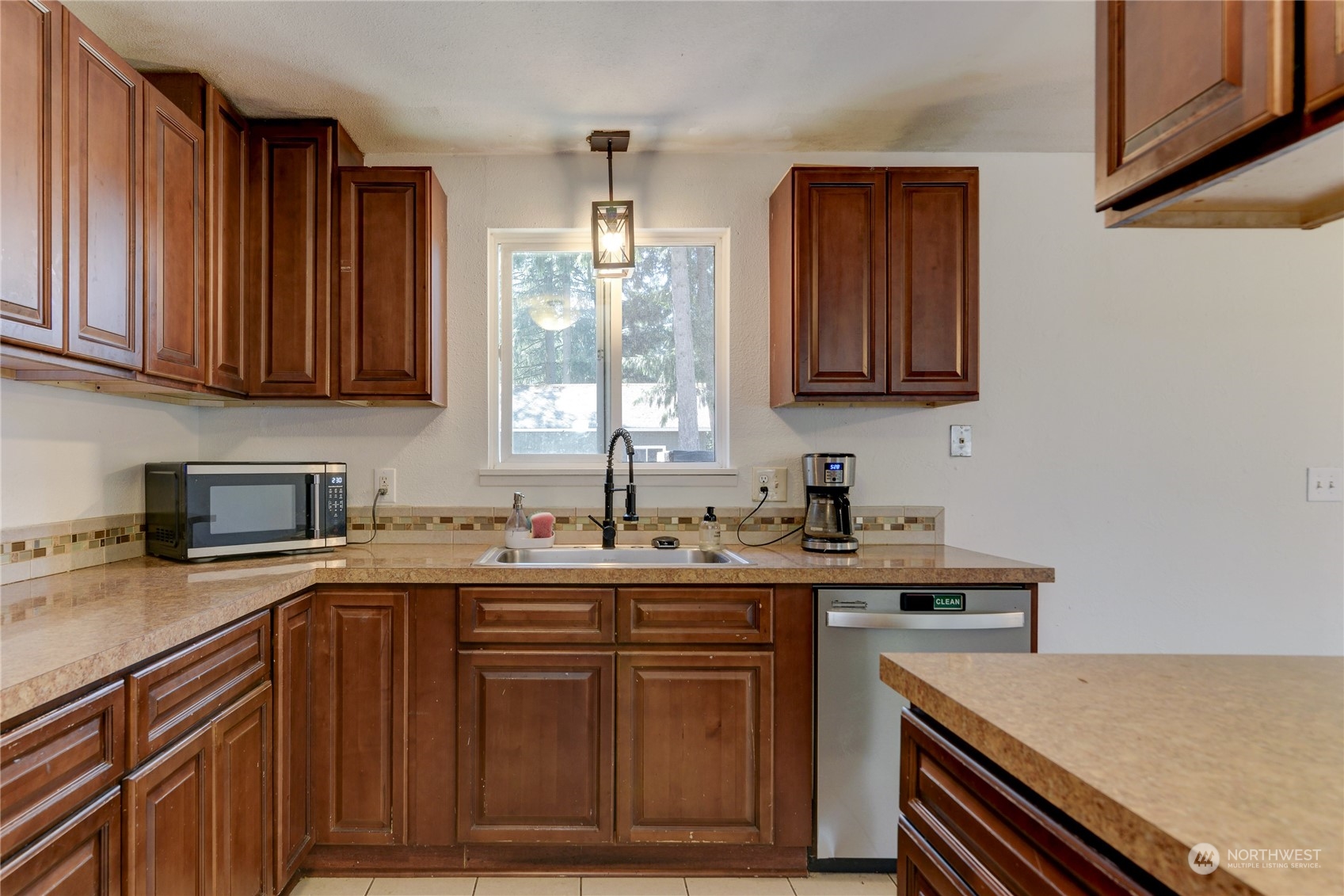 18423 Nutmeg Street Southwest Rochester, WA 98579 - Photo 8 of 30