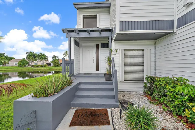 $450,000 | 4631 Brook Drive, West Palm Beach, FL 33417
