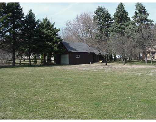 14222 Brick Road Granger, IN 46530 - Photo 4 of 5