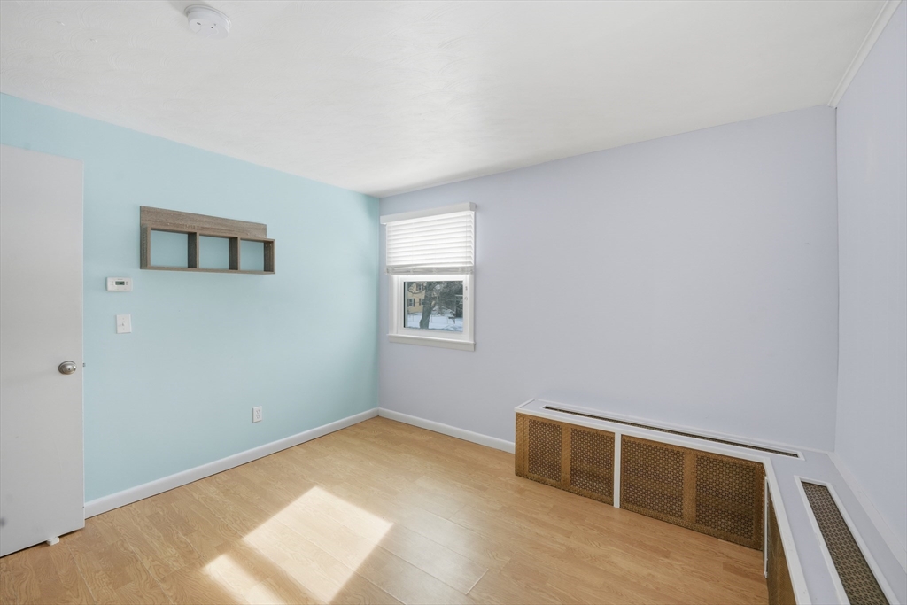 325 Granby Road Chicopee, MA 01013 - Photo 17 of 36