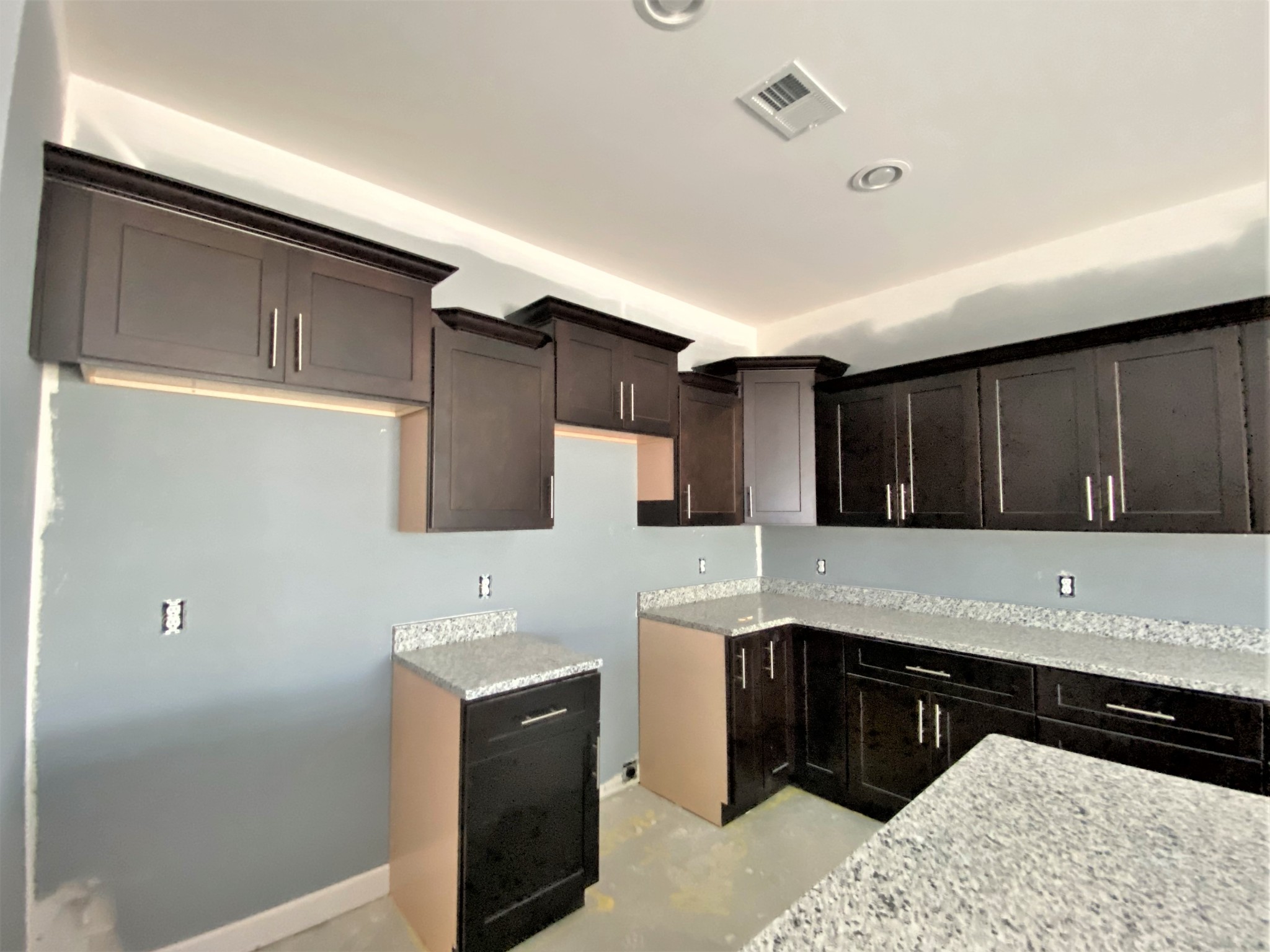 1263 Bluebird Road, Unit 1263 Lebanon, TN 37087 - Photo 4 of 18 Gallery Image 4