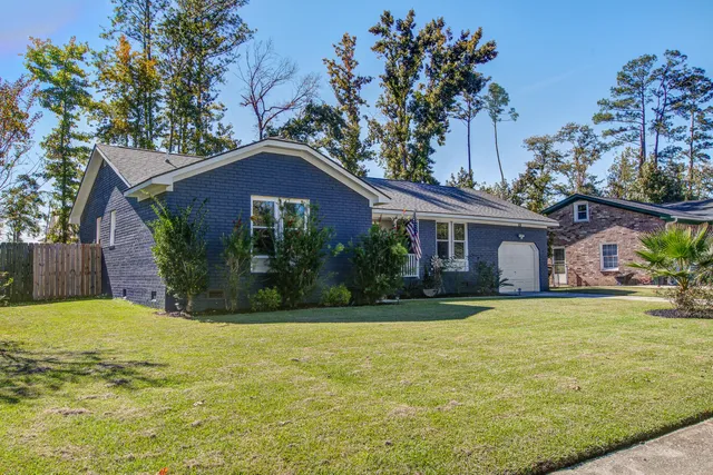$349,900 | 142 Ponderosa Drive, Ladson, SC 29456