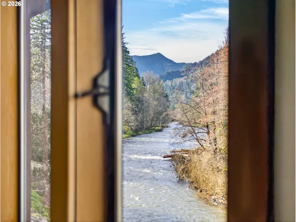 $430,000 | 26249 East Welches Road, Unit 12, Welches, OR 97067