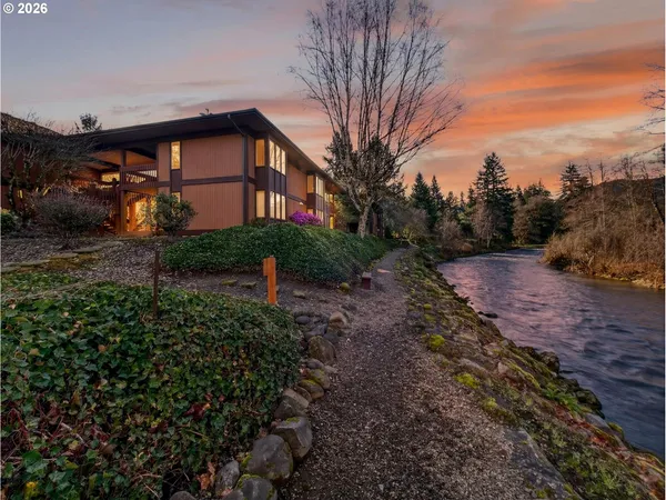 $430,000 | 26249 East Welches Road, Unit 12, Welches, OR 97067