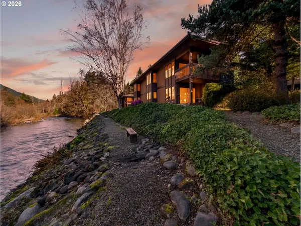 $430,000 | 26249 East Welches Road, Unit 12, Welches, OR 97067