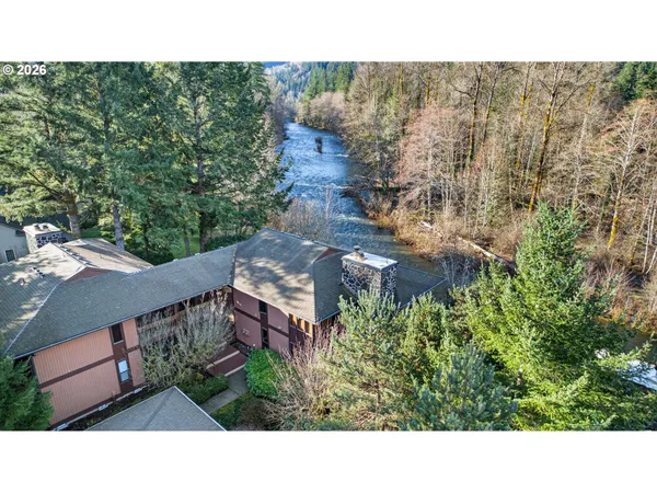 $430,000 | 26249 East Welches Road, Unit 12, Welches, OR 97067