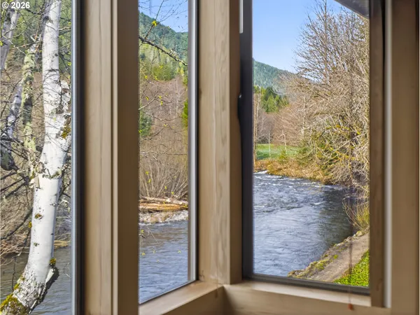 $430,000 | 26249 East Welches Road, Unit 12, Welches, OR 97067