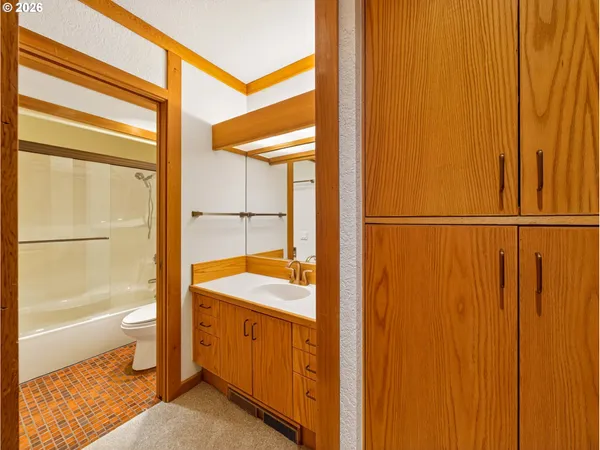 $430,000 | 26249 East Welches Road, Unit 12, Welches, OR 97067