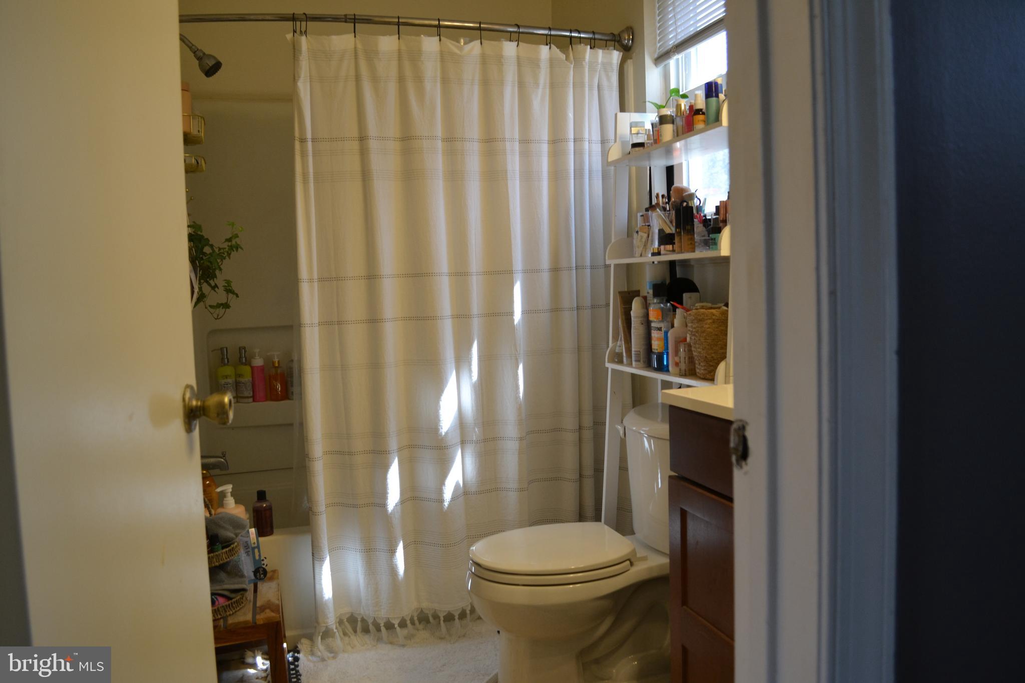 315 Ripka Street, Unit M Philadelphia, PA 19128 - Photo 12 of 14