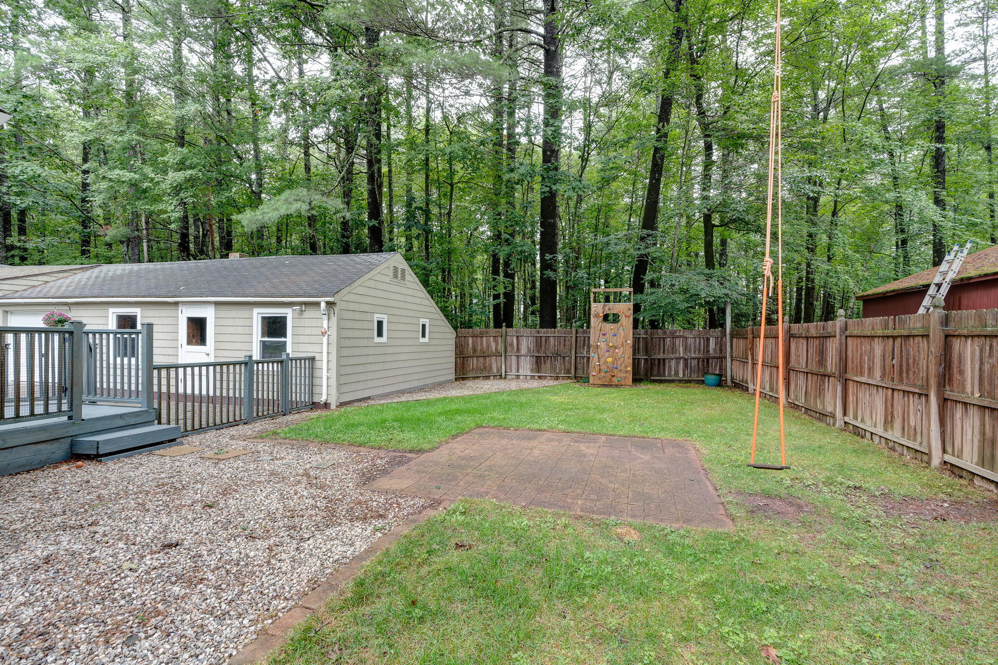 133 Yarmouth Road Gray, ME 04039 - Photo 32 of 42 133Yarmouth-27