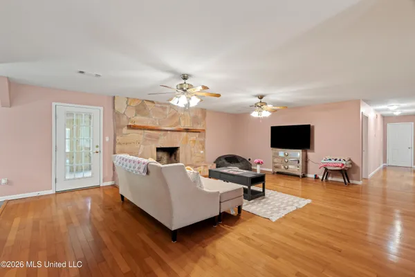 $435,000 | 28 J D Aultman Road, Sumrall, MS 39482