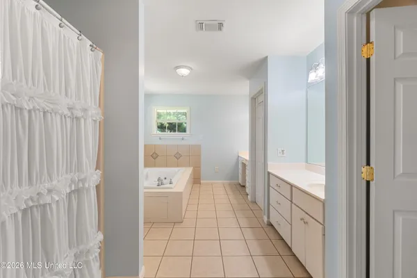 $435,000 | 28 J D Aultman Road, Sumrall, MS 39482