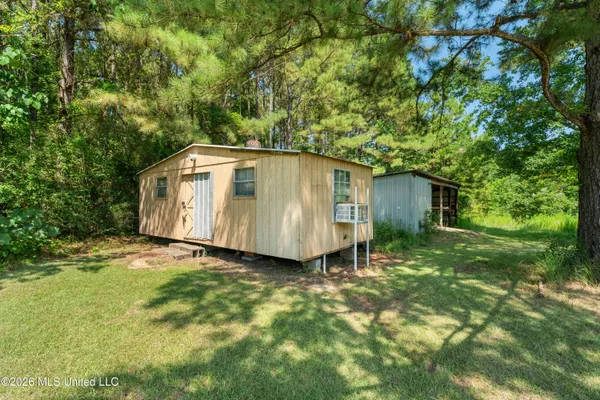 $435,000 | 28 J D Aultman Road, Sumrall, MS 39482