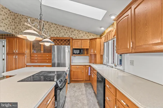 $659,900 | 320 Dubs Church Road, Hanover, PA 17331