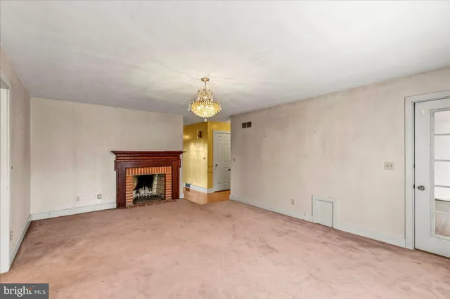 $659,900 | 320 Dubs Church Road, Hanover, PA 17331