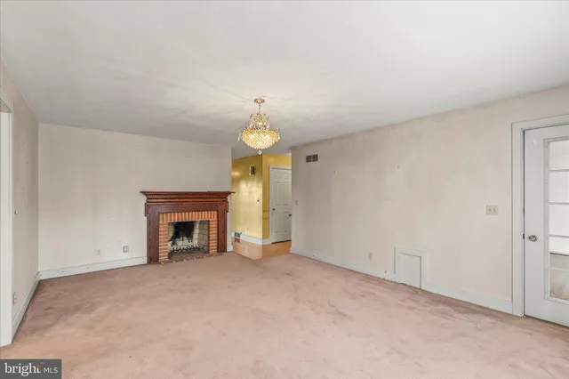 $659,900 | 320 Dubs Church Road, Hanover, PA 17331