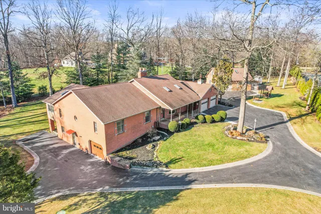 $659,900 | 320 Dubs Church Road, Hanover, PA 17331