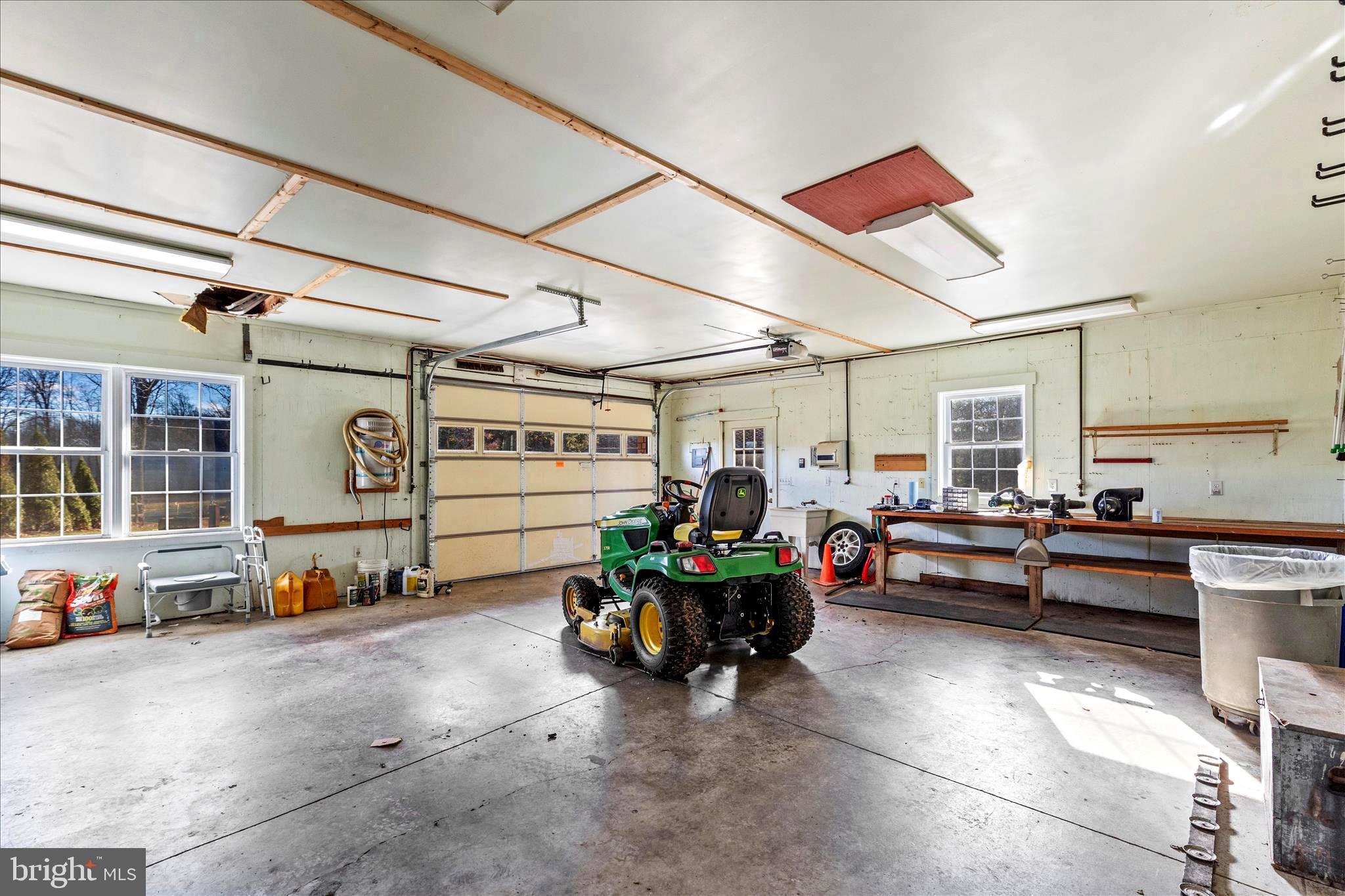 320 Dubs Church Road Hanover, PA 17331 - Photo 69 of 98 Detached Garage