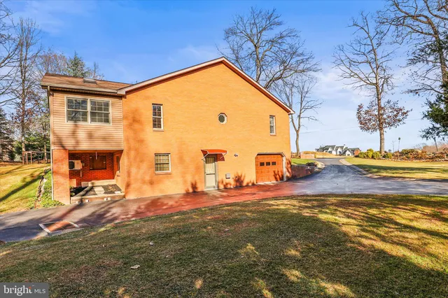 $659,900 | 320 Dubs Church Road, Hanover, PA 17331