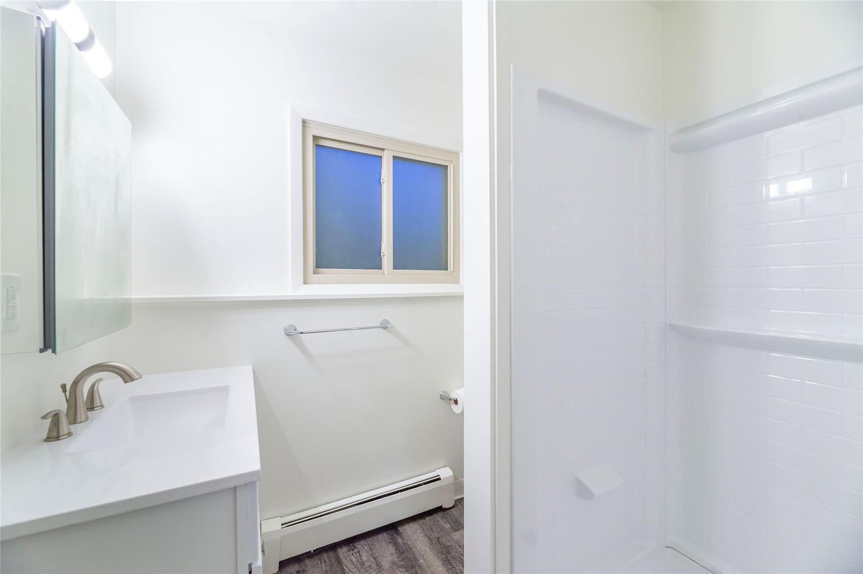 340 Buffalo Street Dillon, CO 80435 - Photo 31 of 40 a bathroom with a sink and a mirror