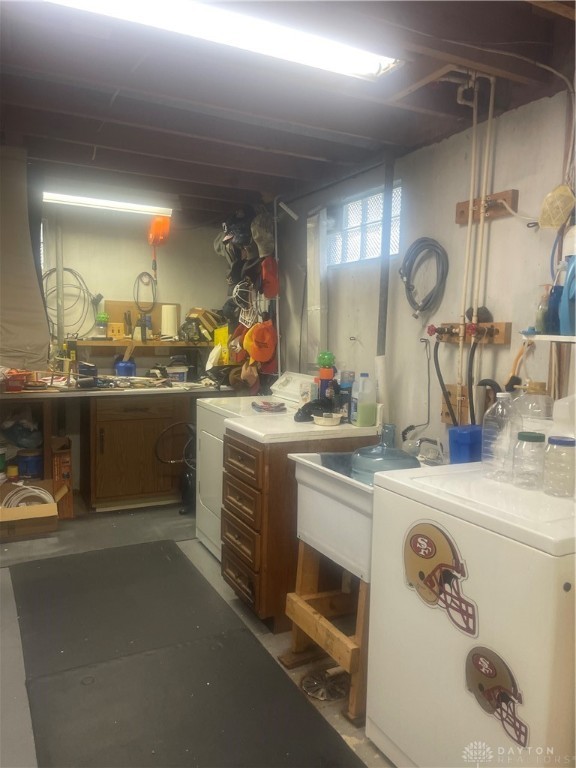 1407 Radio Road Dayton, OH 45403 - Photo 17 of 22 Laundry
