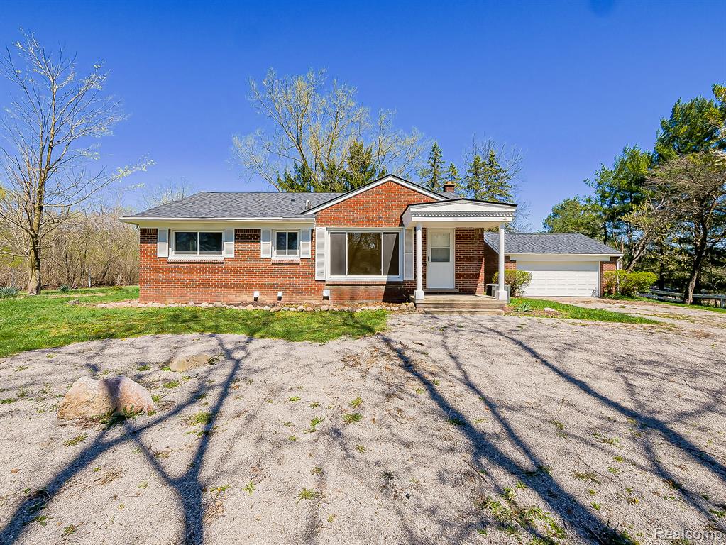 8701 Brookville Road Plymouth, MI 48170 - Photo 41 of 51