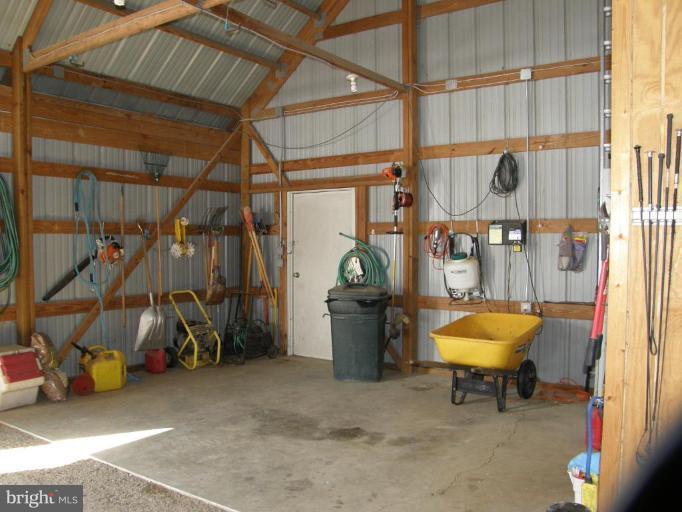 7660 Stone Bridge Road Greencastle, PA 17225 - Photo 20 of 30 Barn