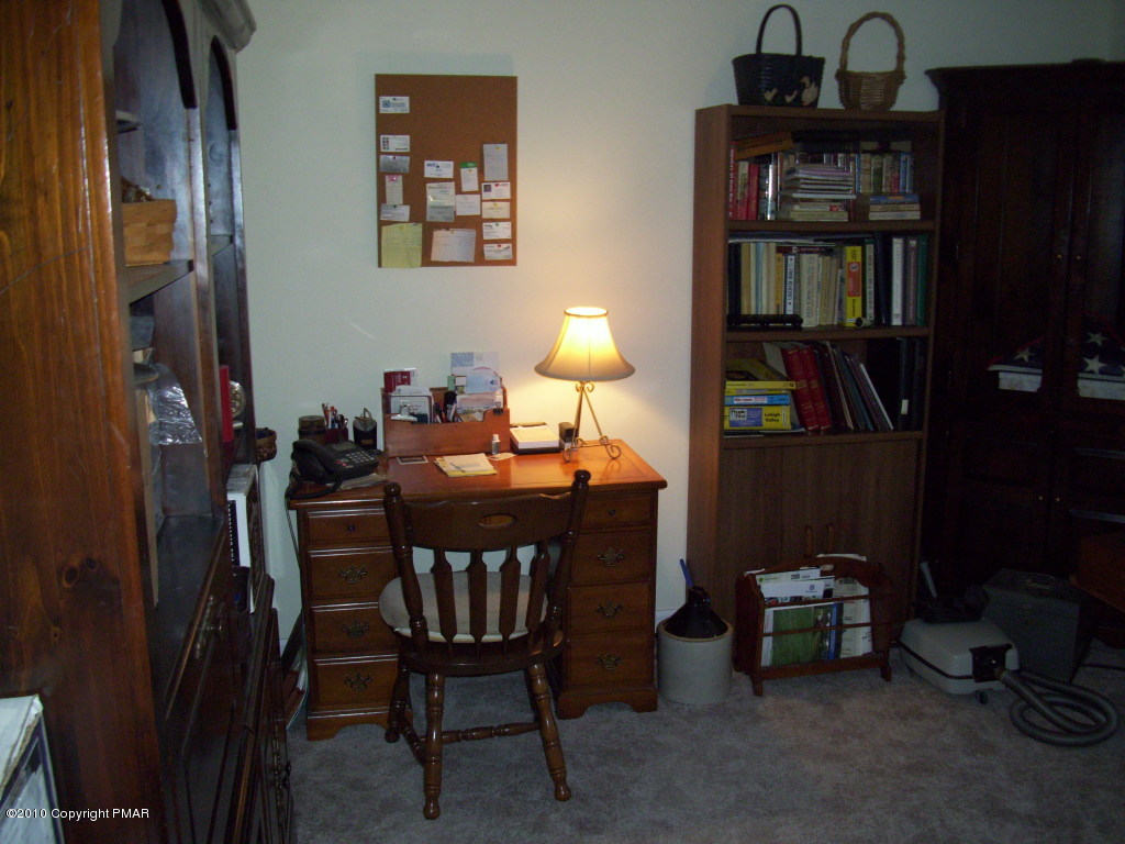 3 Hemlock Road Tannersville, PA 18372 - Photo 19 of 35 3rd Bedroom