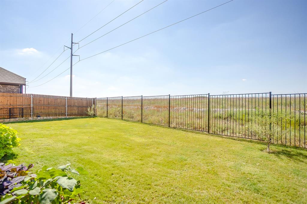 833 Godley Road Godley, TX 76044 - Photo 21 of 22