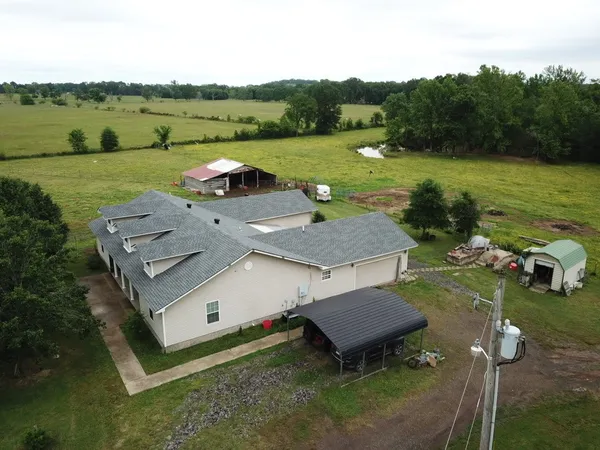 $798,000 | 22846 East St Highway, Dardanelle, AR 72834