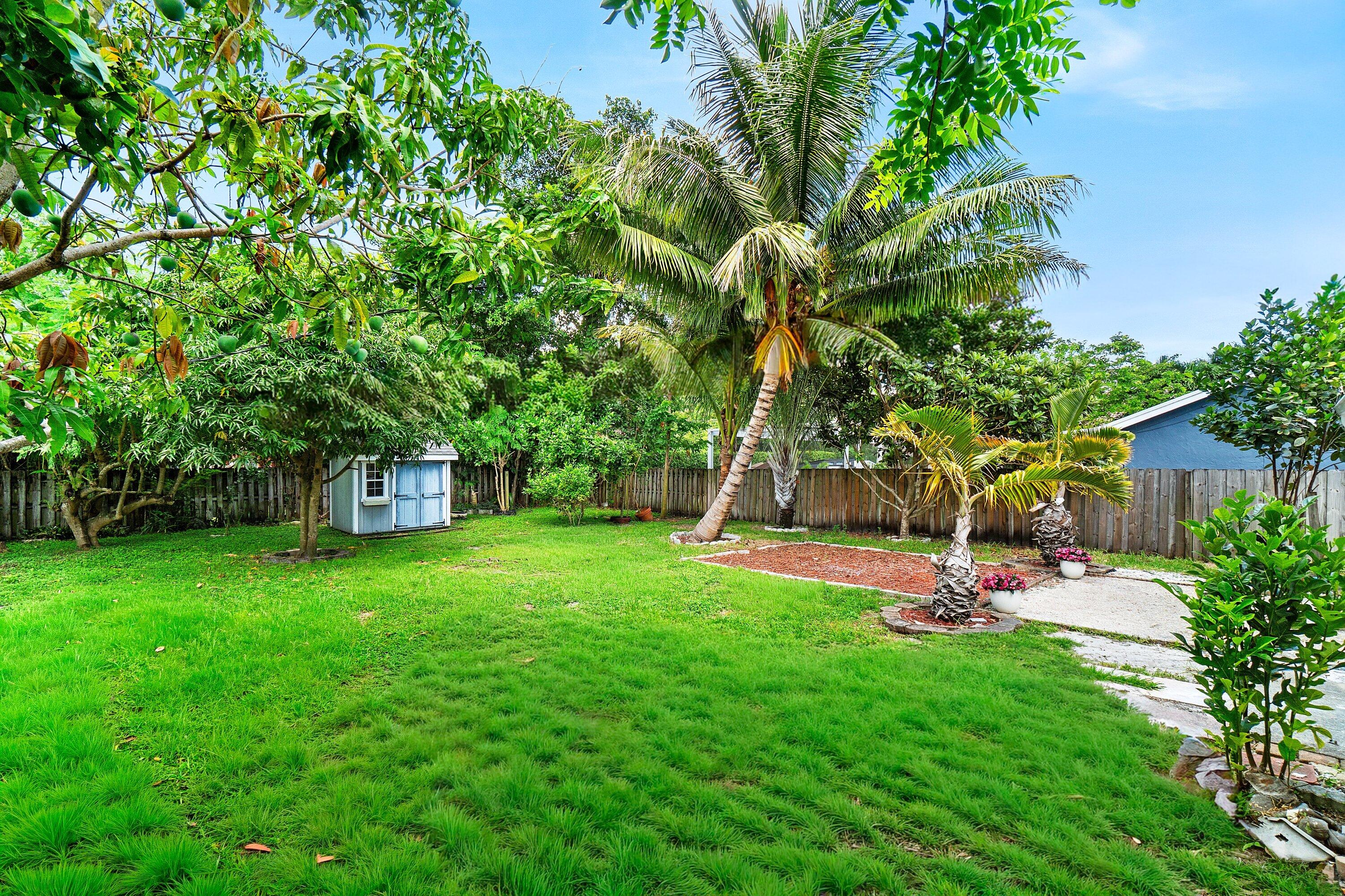 5119 Oak Hill Road Delray Beach, FL 33484 - Photo 36 of 44 033-5119OakHillRoad-DelrayBeach-FL-33484