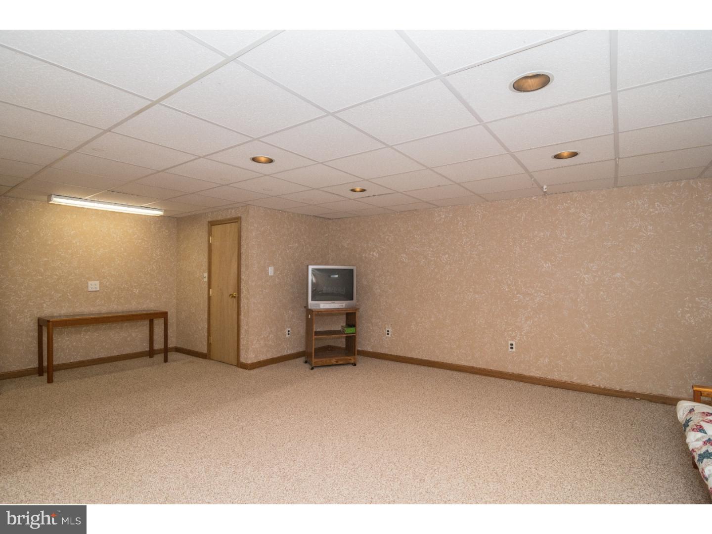 97 Derstine Road Hatfield, PA 19440 - Photo 18 of 25 Family Room