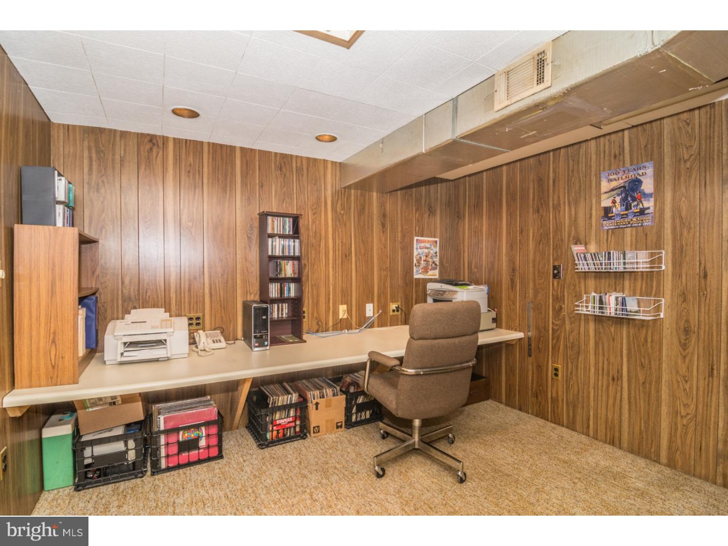 97 Derstine Road Hatfield, PA 19440 - Photo 21 of 25 Office / Study