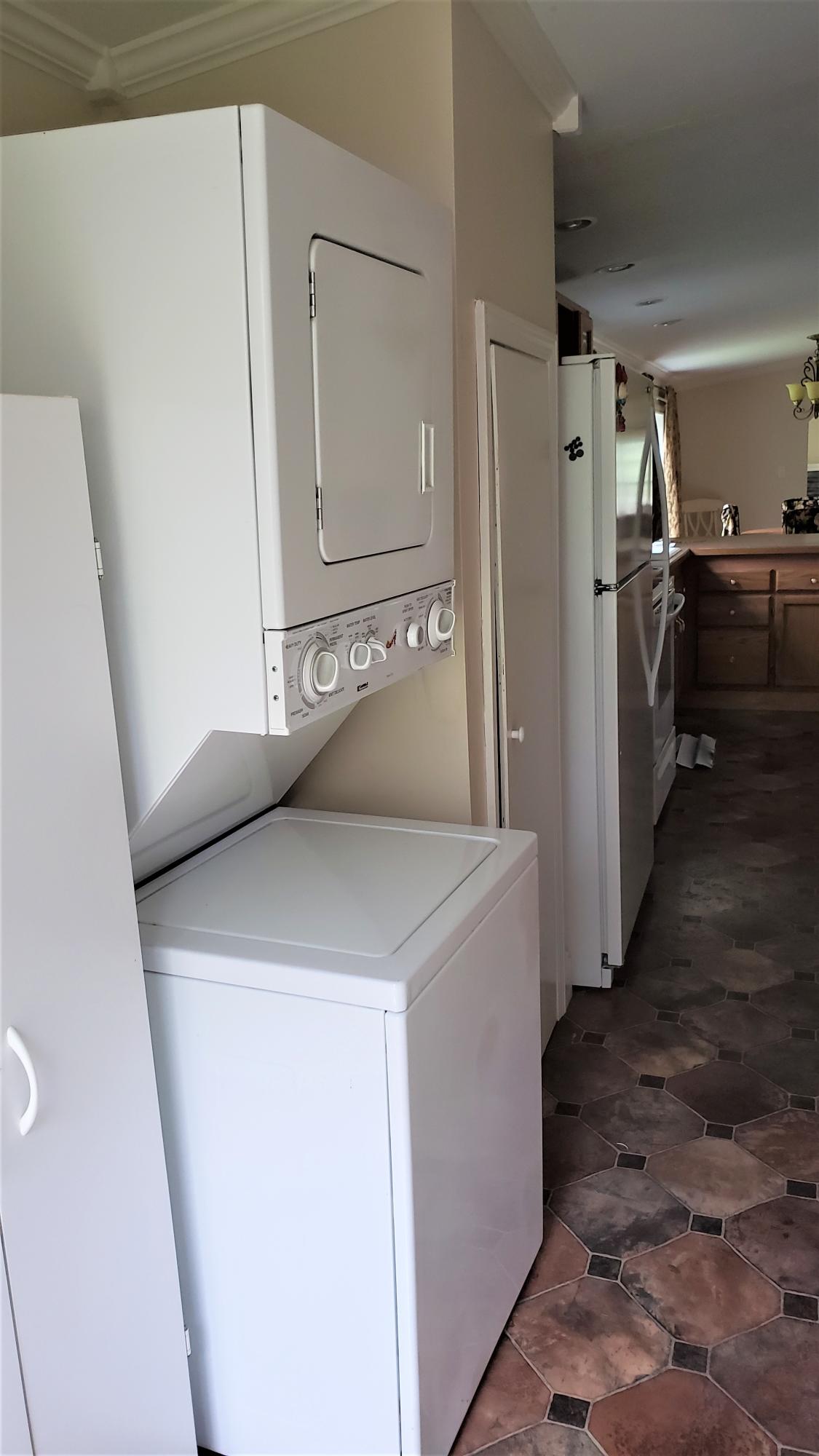 19 Honey Road Little Deer Isle, ME 04650 - Photo 27 of 27 Washer dryer