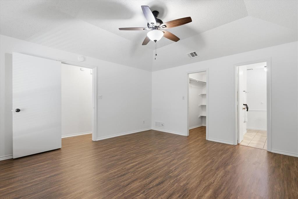 4203 Spring Meadow Lane Flower Mound, TX 75028 - Photo 8 of 15