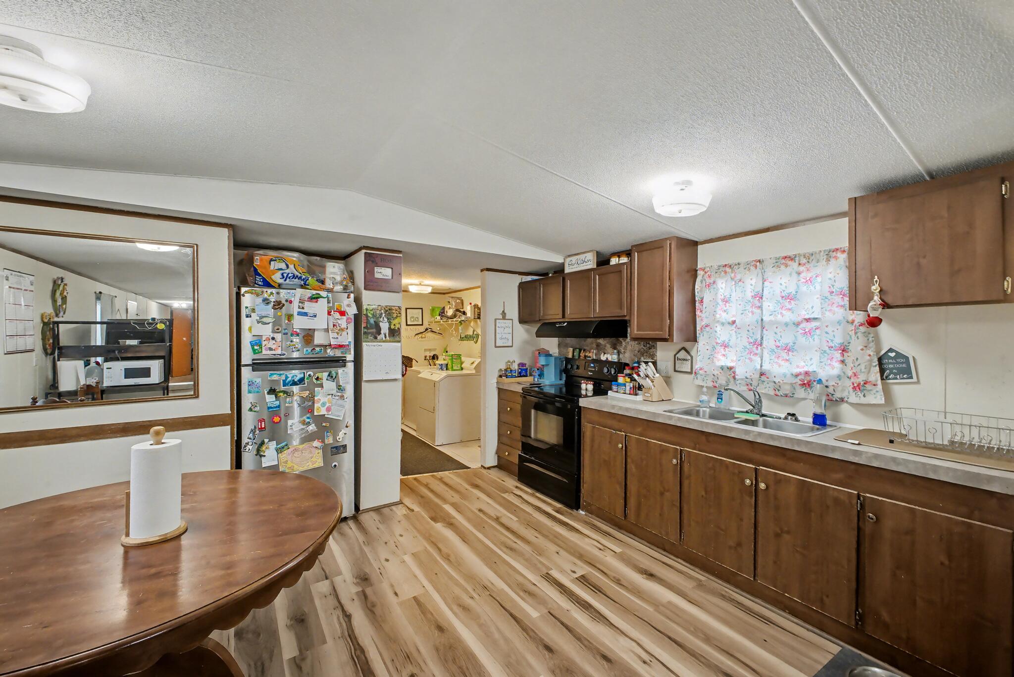 617 Pine Grove Road Leesville, SC 29070 - Photo 6 of 19 Gallery Image 6