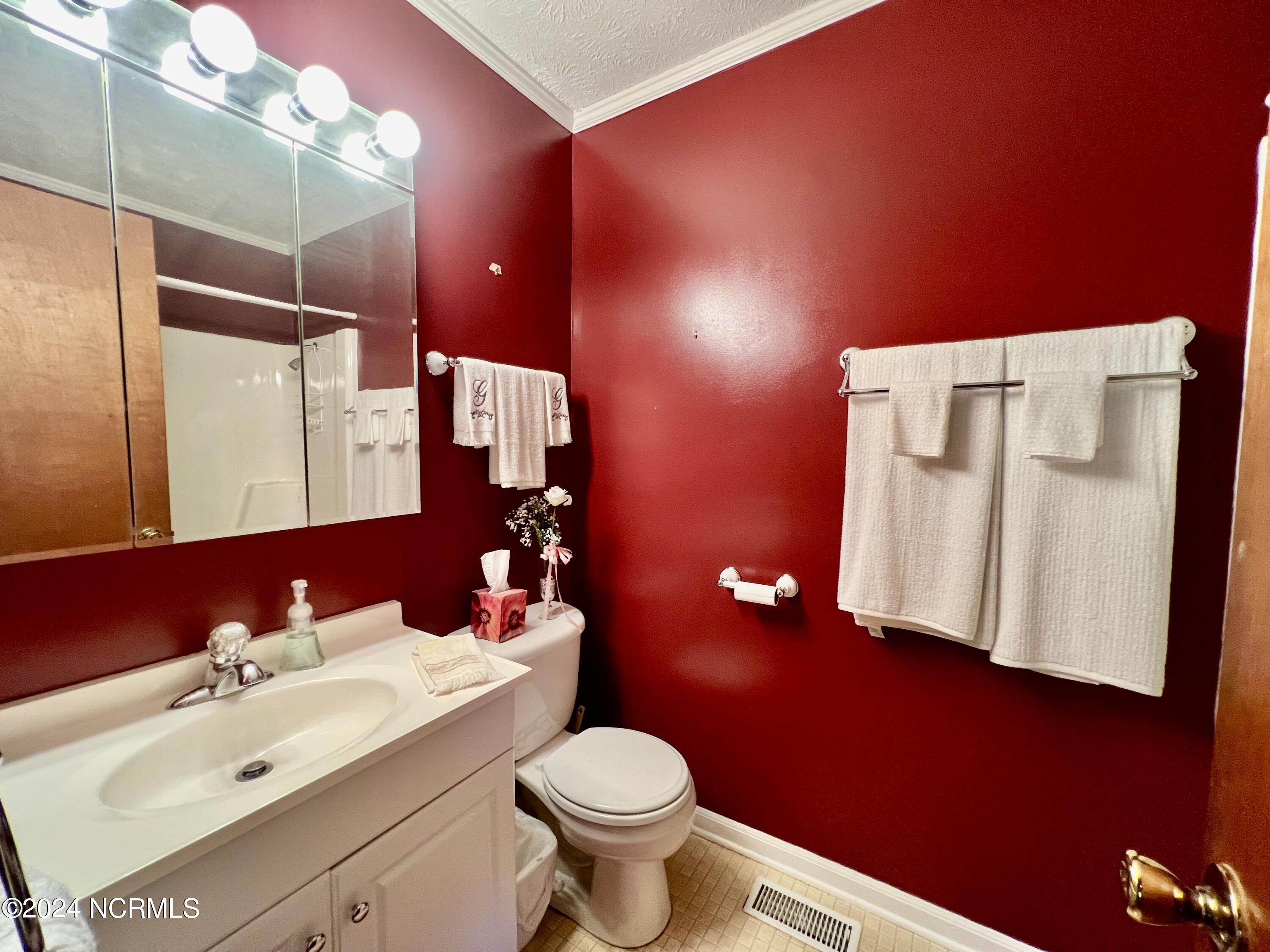 933 Montclair Avenue Rockingham, NC 28379 - Photo 10 of 15 IMG_6551