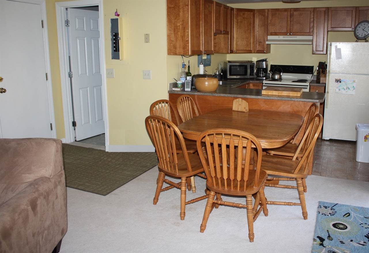 5 Knotts Road, Unit B4 Campton, NH 03223 - Photo 5 of 9